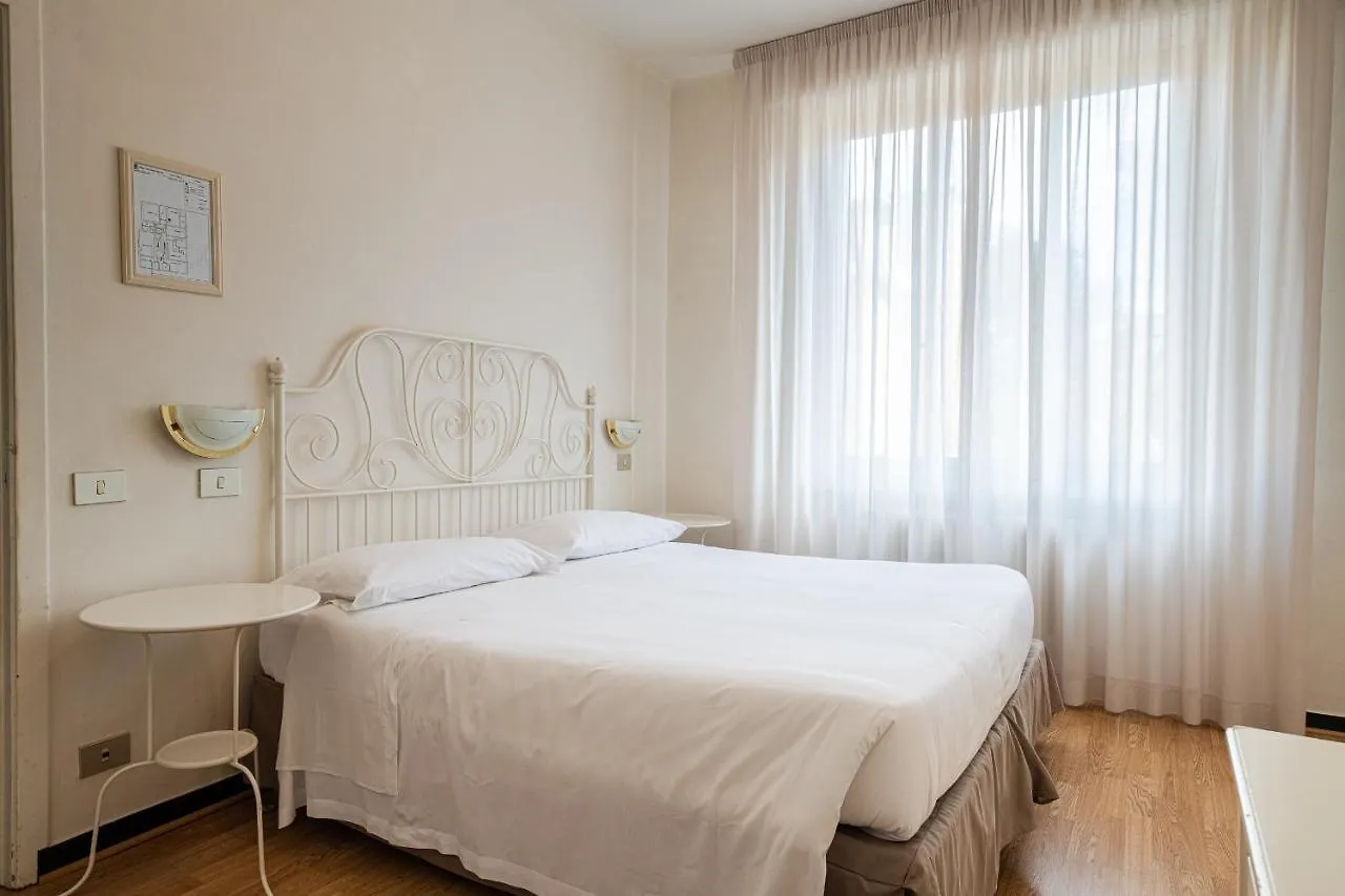 Hotel La Capannina Genova 3*,